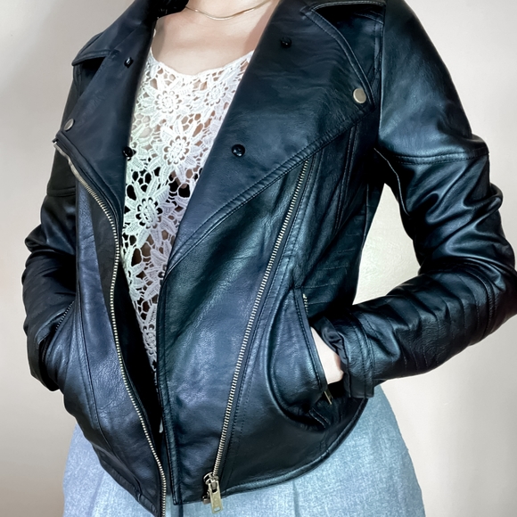 LOVE TREE Black Faux Leather Moto Jacket - Picture 1 of 2